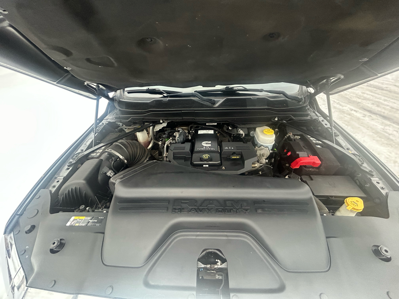 RAM 2500 Laramie 4x4 Crew Cab 6'4" Box 2022