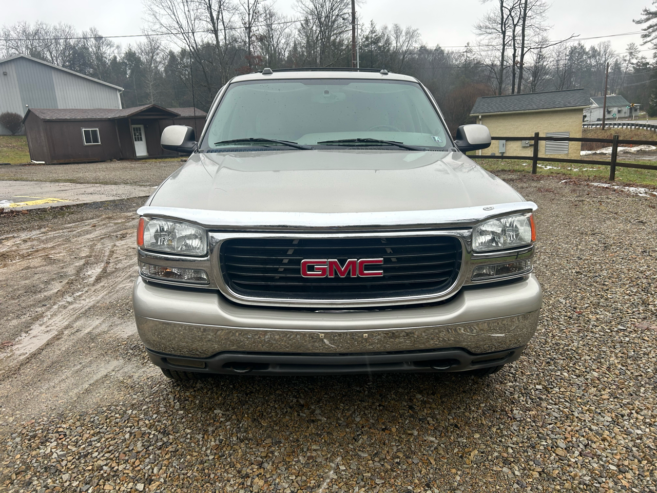 GMC Yukon XL 4dr 1500 4WD SLT 2005