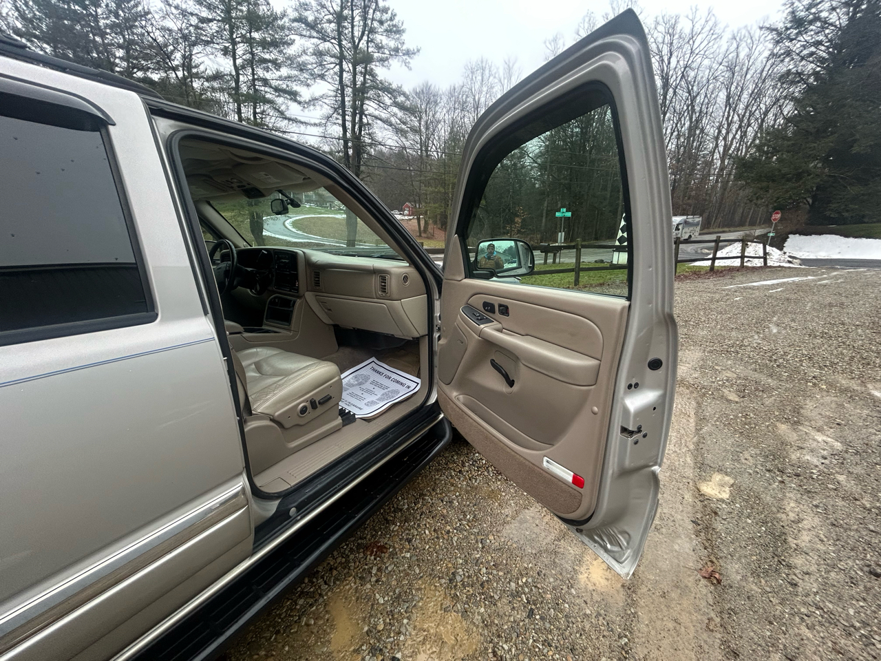 GMC Yukon XL 4dr 1500 4WD SLT 2005