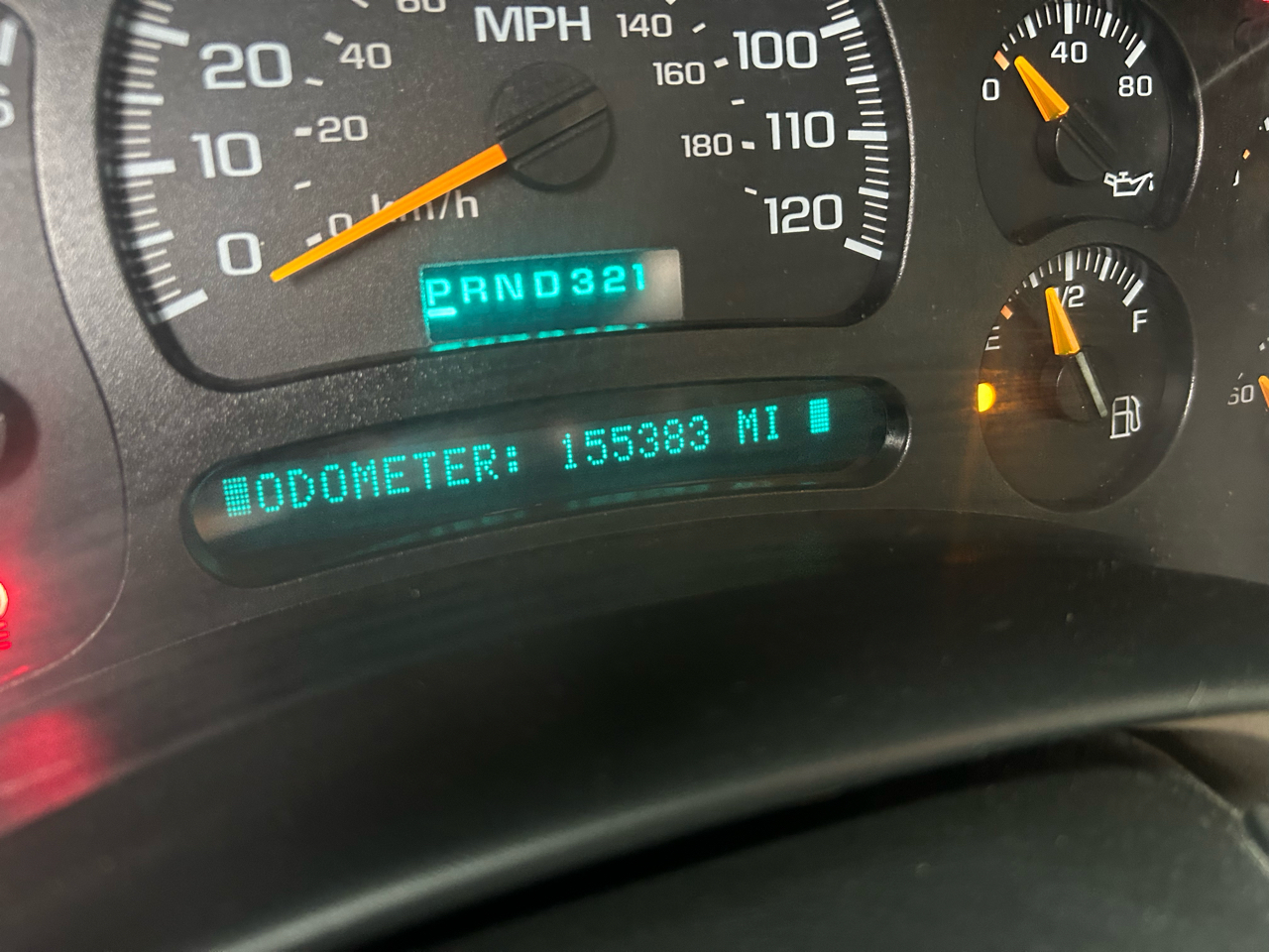 GMC Yukon XL 4dr 1500 4WD SLT 2005