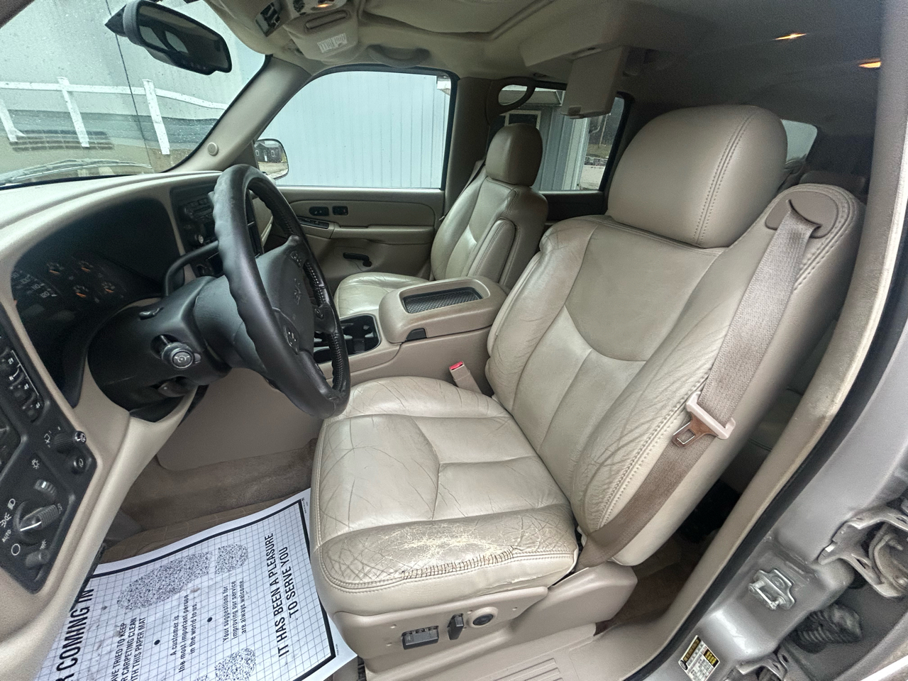 GMC Yukon XL 4dr 1500 4WD SLT 2005