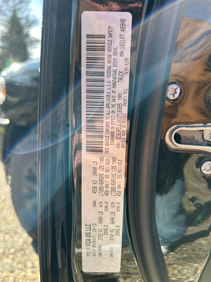 RAM 2500 Big Horn 4x4 Crew Cab 8' Box 2019