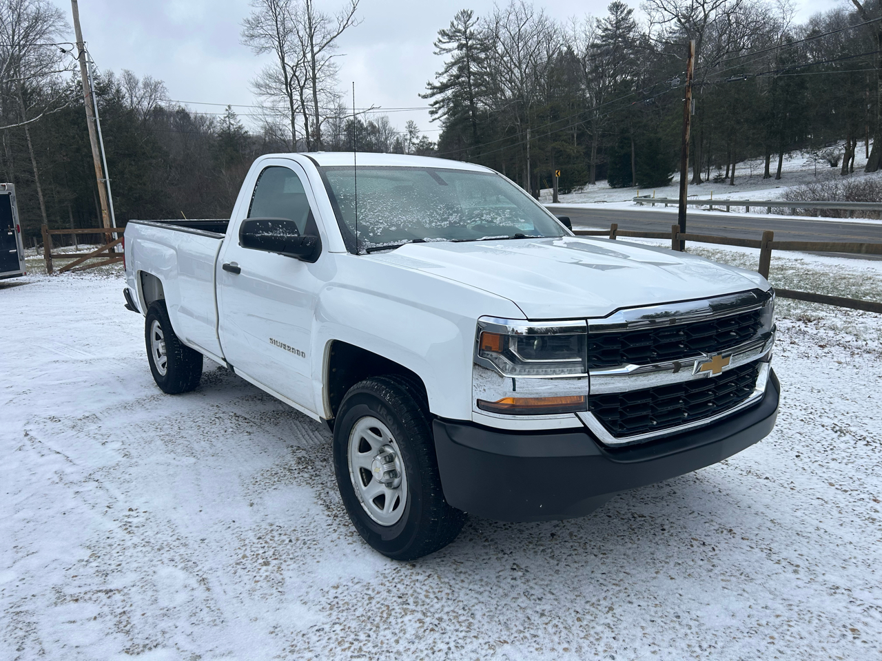 Chevrolet Silverado 1500 2WD Reg Cab 133.0" Work Truck 2018