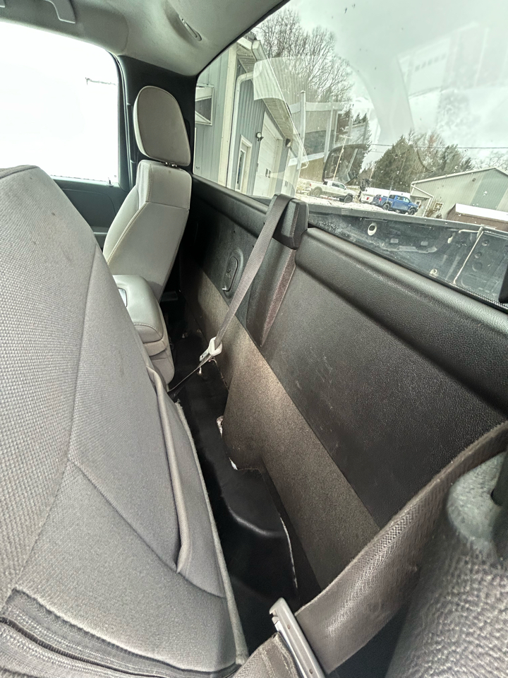 Chevrolet Silverado 1500 2WD Reg Cab 133.0" Work Truck 2018