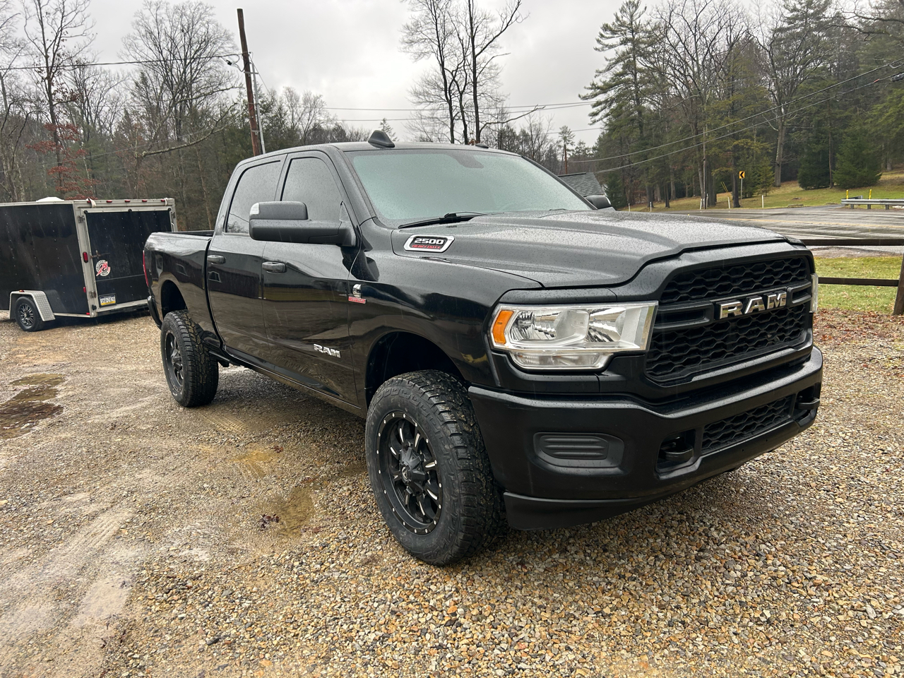 RAM 2500 Tradesman 4x4 Crew Cab 6'4" Box 2022