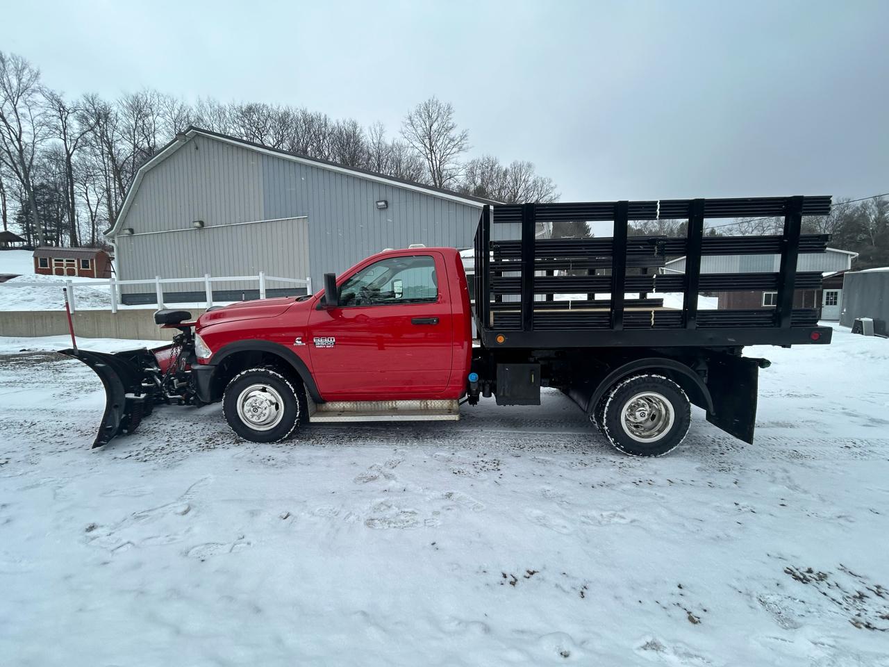 RAM 3500 4WD Reg Cab 143" WB 60" CA ST 2012