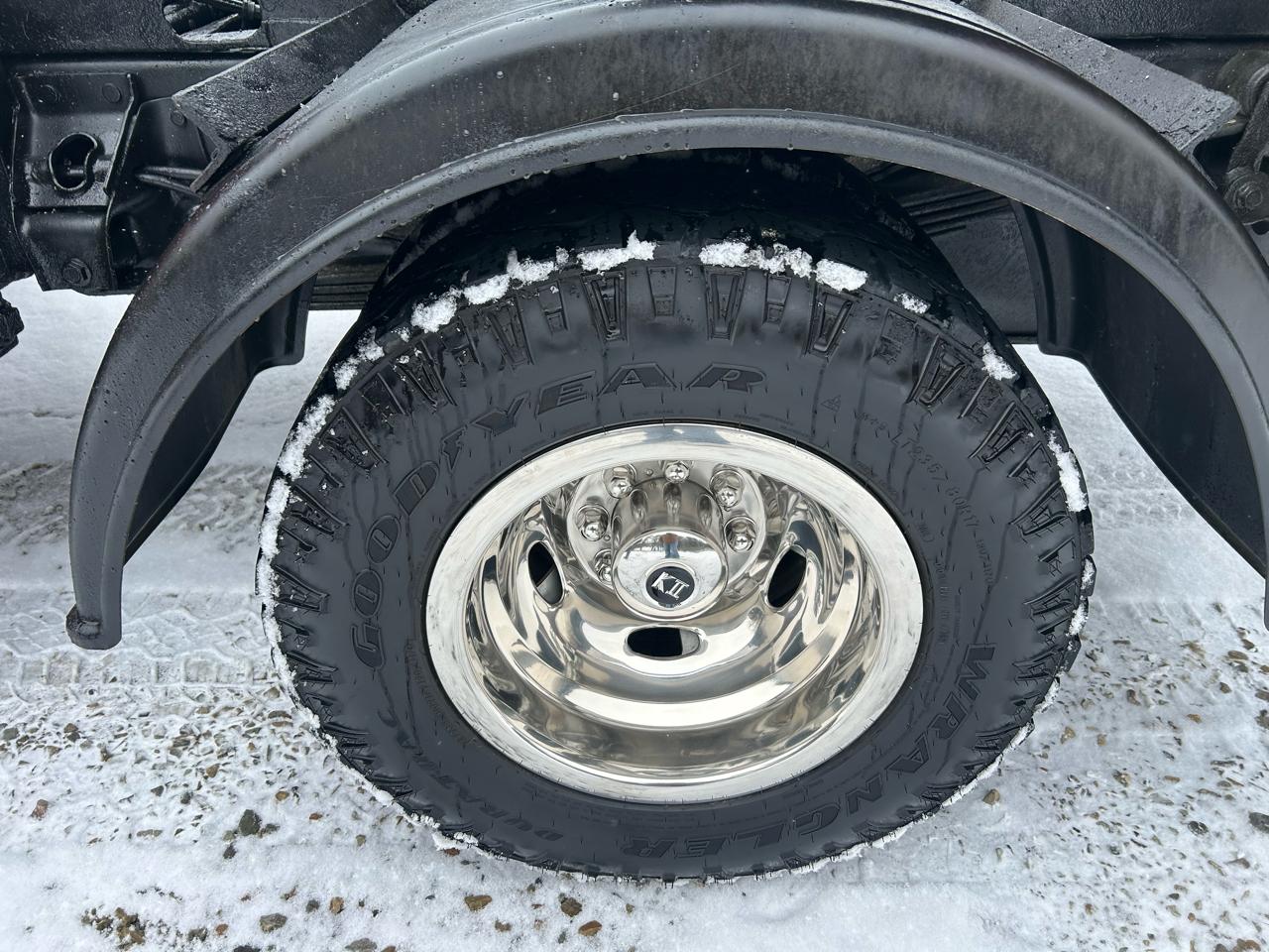 RAM 3500 4WD Reg Cab 143" WB 60" CA ST 2012