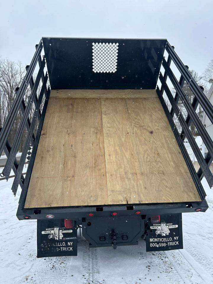 RAM 3500 4WD Reg Cab 143" WB 60" CA ST 2012