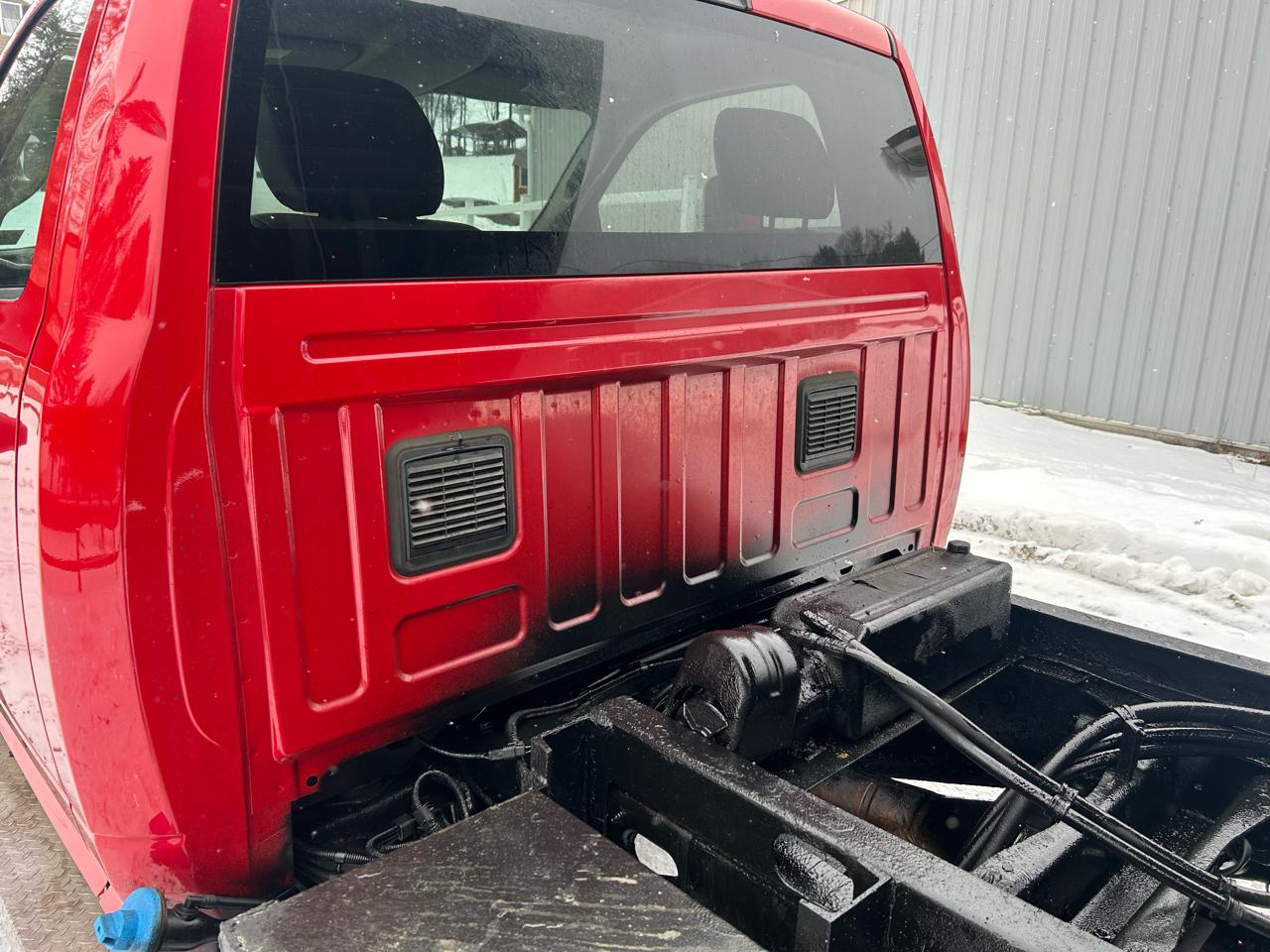 RAM 3500 4WD Reg Cab 143" WB 60" CA ST 2012