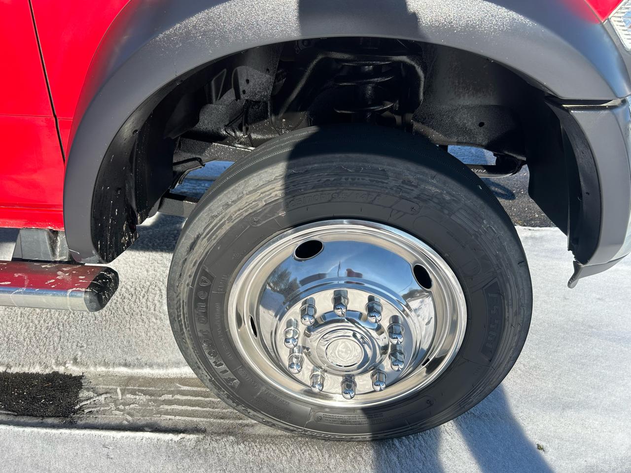 RAM 5500 Chassis Cab Tradesman 4x4 Reg Cab 84" CA 168.5" WB 2018