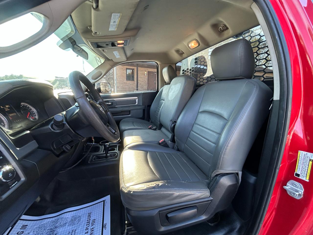 RAM 5500 Chassis Cab Tradesman 4x4 Reg Cab 84" CA 168.5" WB 2018