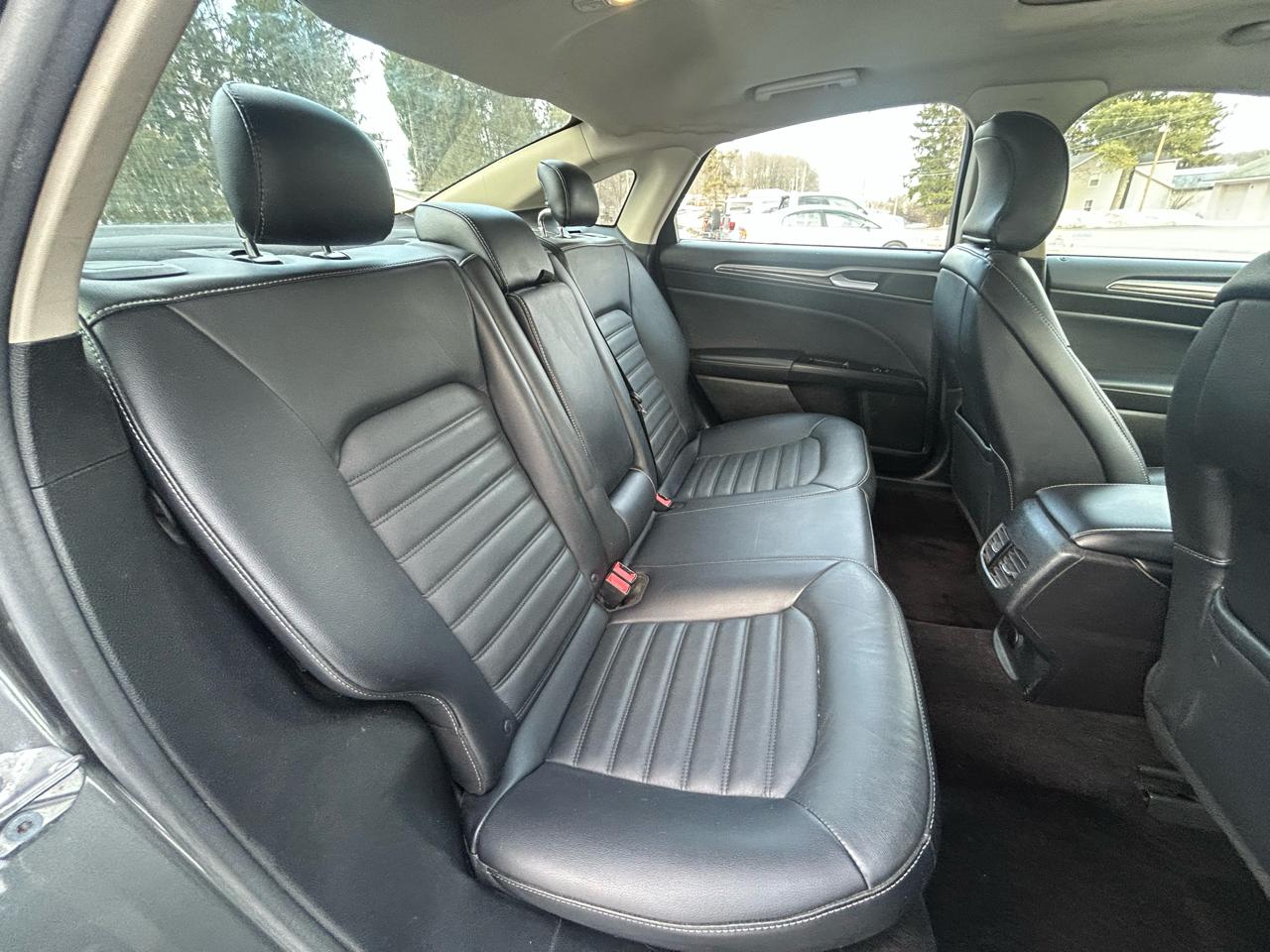 Ford Fusion SE AWD 2017