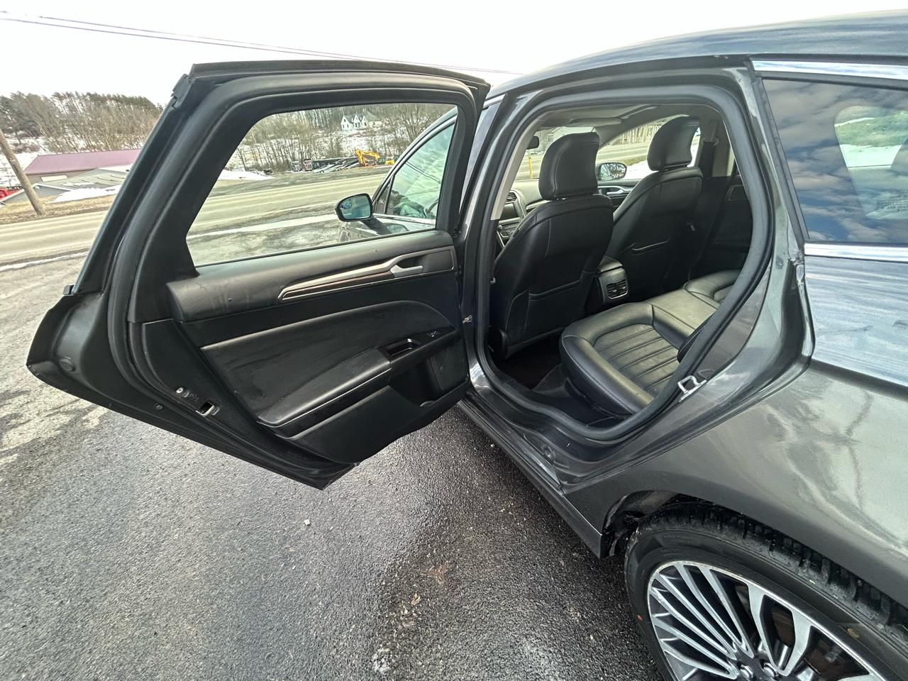 Ford Fusion SE AWD 2017