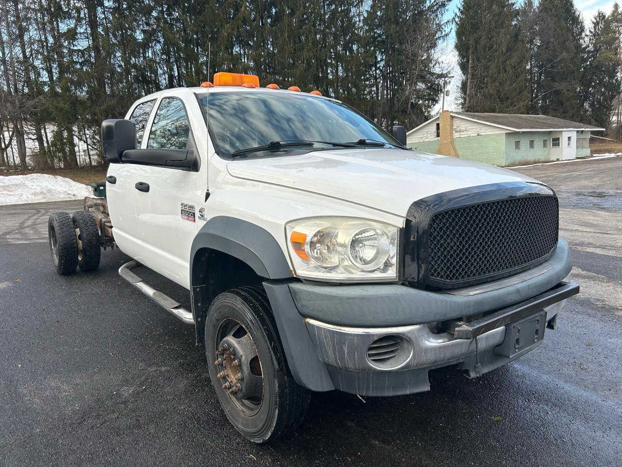 Dodge Ram 5500 4WD Quad Cab 188.5" WB 84" CA 2008