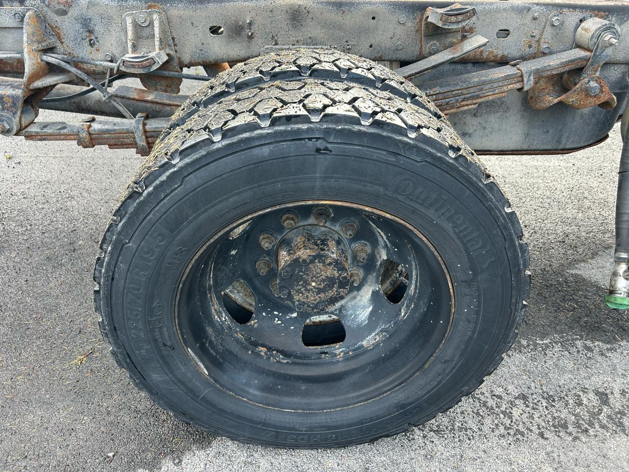 Dodge Ram 5500 4WD Quad Cab 188.5" WB 84" CA 2008