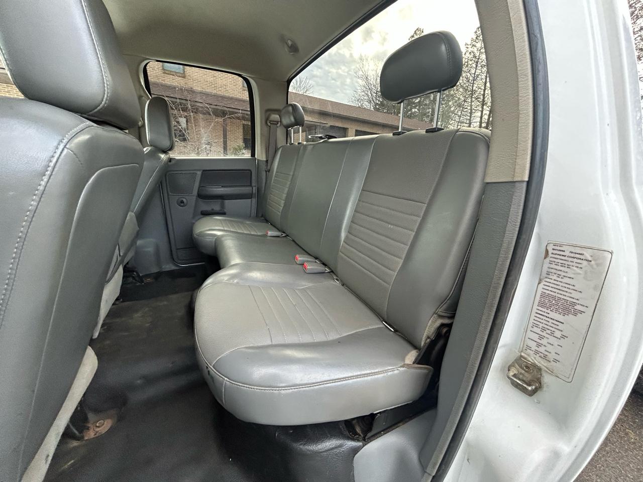 Dodge Ram 5500 4WD Quad Cab 188.5" WB 84" CA 2008