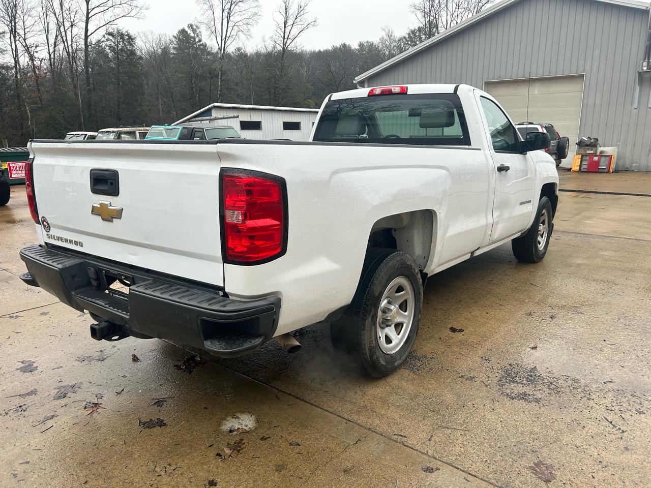 Chevrolet Silverado 1500 2WD Reg Cab 133.0" Work Truck 2018