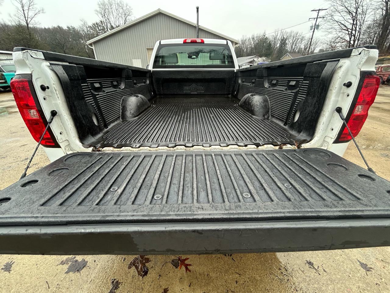 Chevrolet Silverado 1500 2WD Reg Cab 133.0" Work Truck 2018