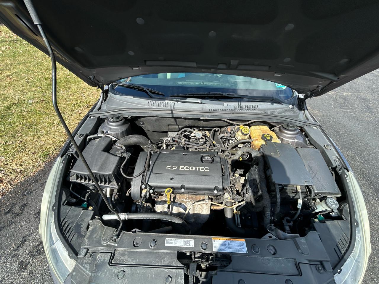 Chevrolet Cruze 4dr Sdn LS 2011