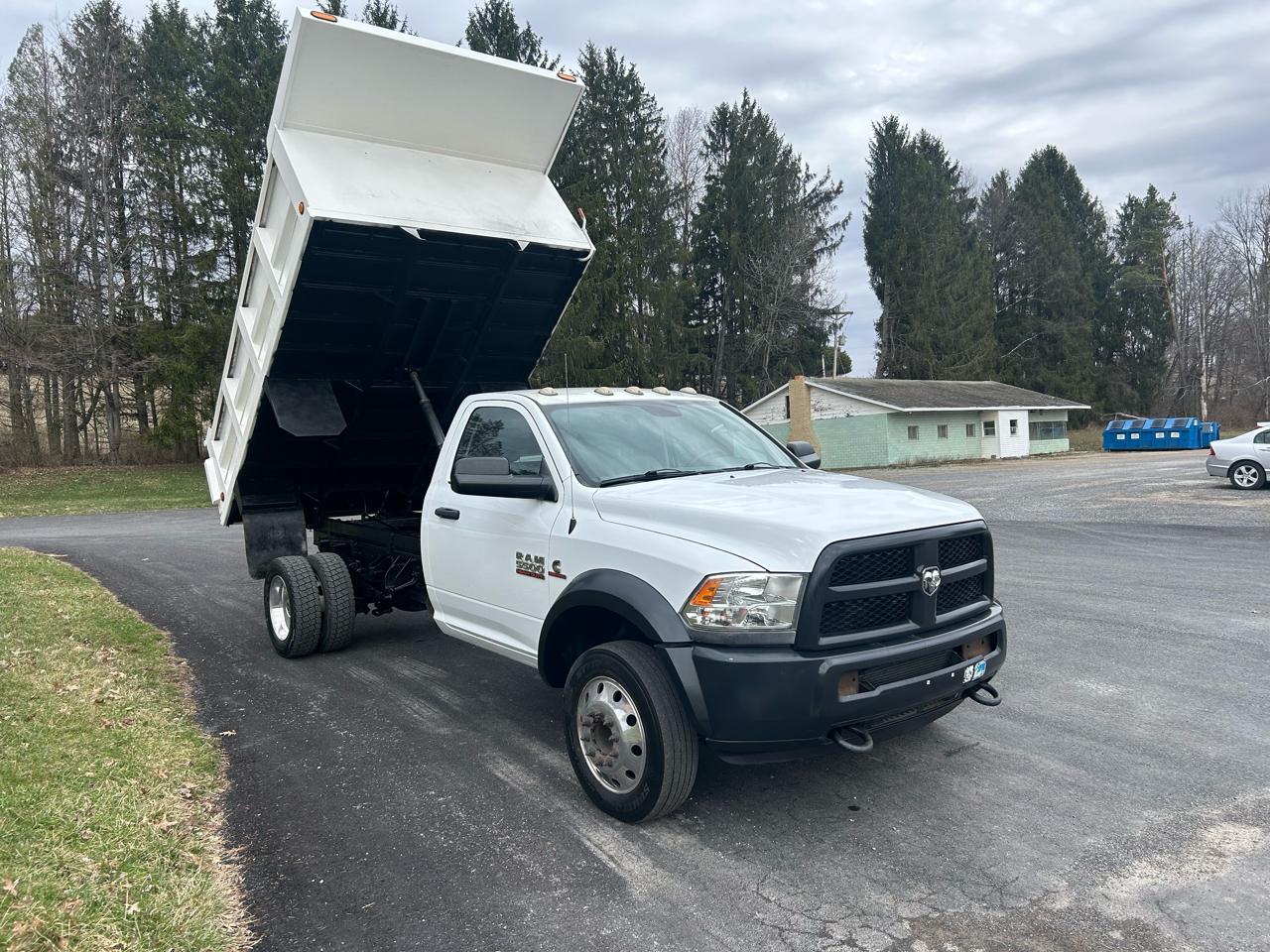 RAM 5500 4WD Reg Cab 168" WB 84" CA Tradesman 2014