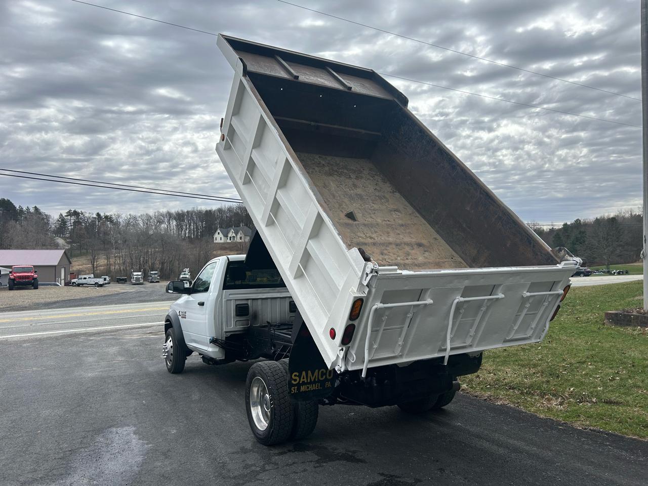 RAM 5500 4WD Reg Cab 168" WB 84" CA Tradesman 2014