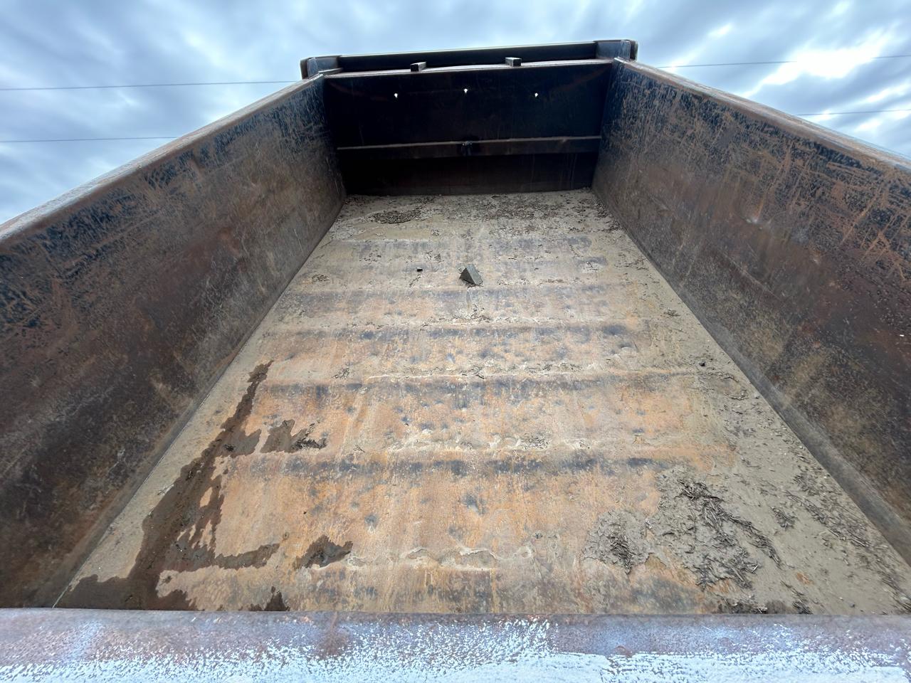 RAM 5500 4WD Reg Cab 168" WB 84" CA Tradesman 2014