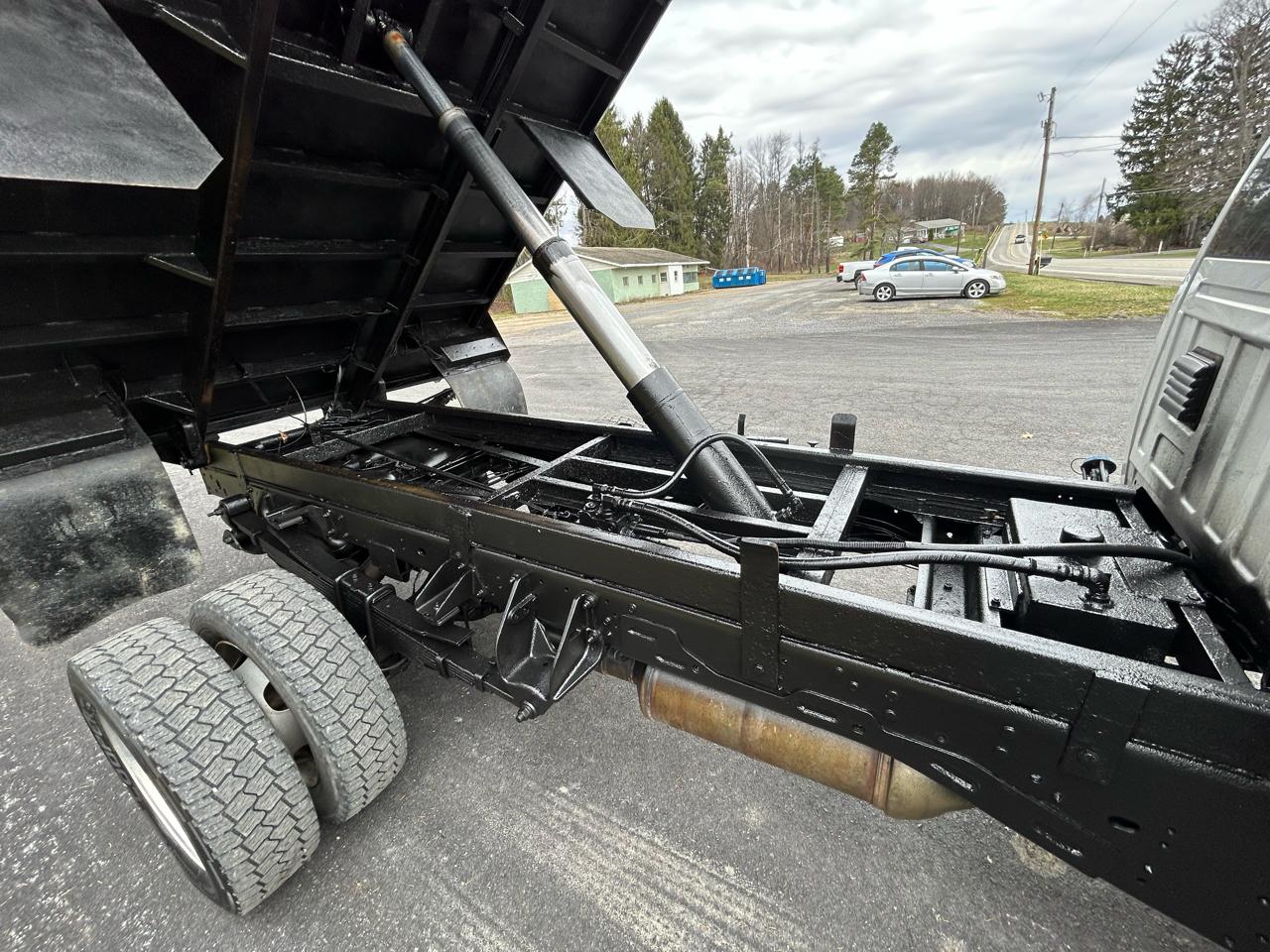 RAM 5500 4WD Reg Cab 168" WB 84" CA Tradesman 2014