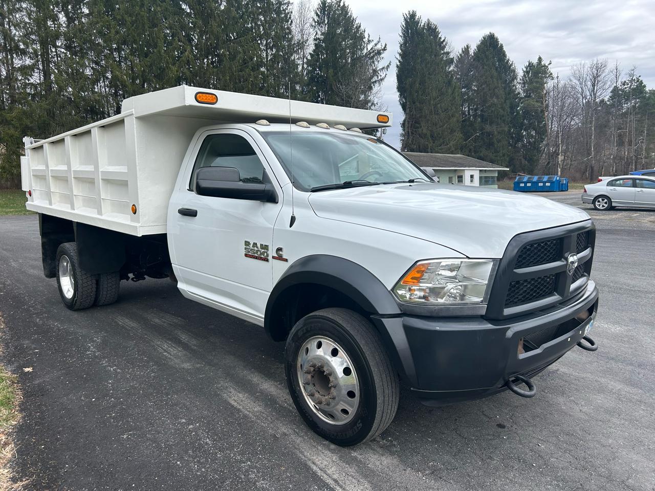 RAM 5500 4WD Reg Cab 168" WB 84" CA Tradesman 2014