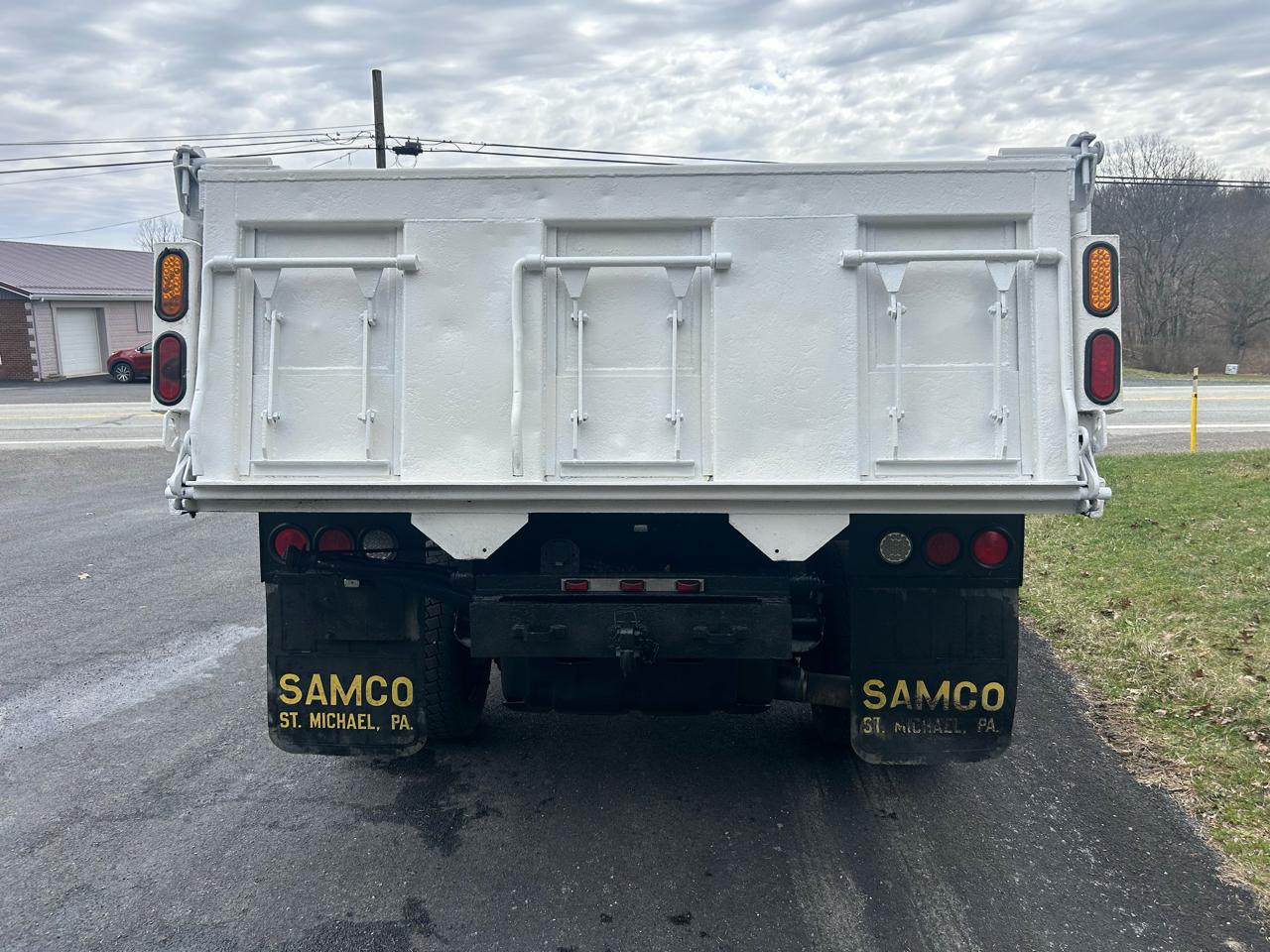 RAM 5500 4WD Reg Cab 168" WB 84" CA Tradesman 2014