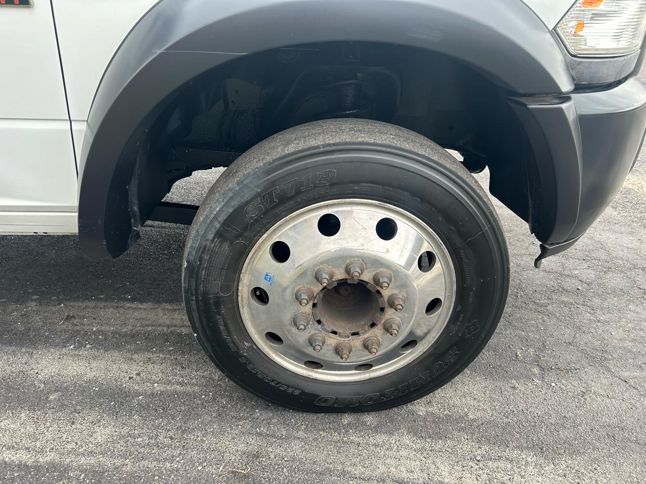 RAM 5500 4WD Reg Cab 168" WB 84" CA Tradesman 2014