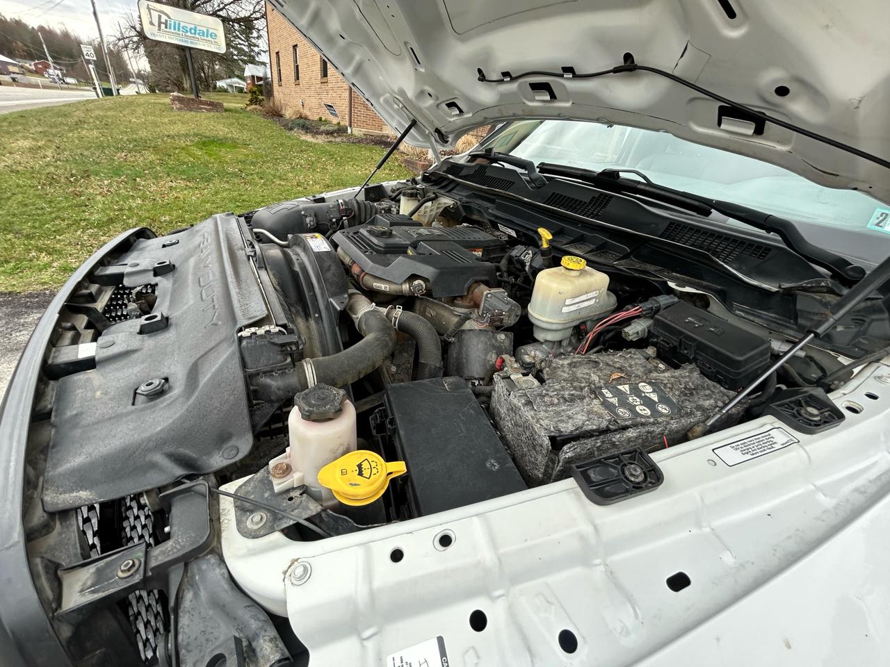 RAM 5500 4WD Reg Cab 168" WB 84" CA Tradesman 2014