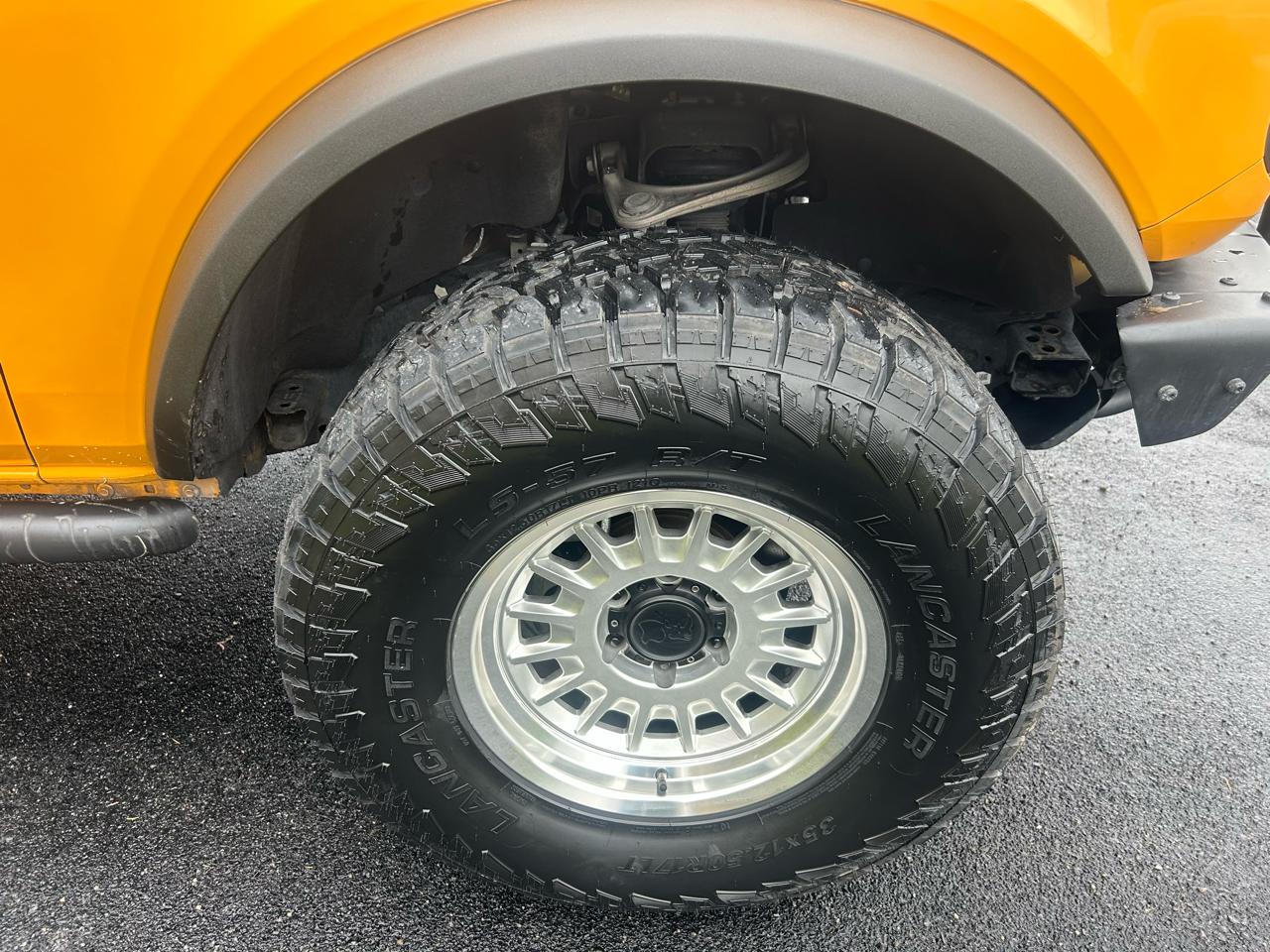 Ford Bronco Base 4 Door 4x4 2022