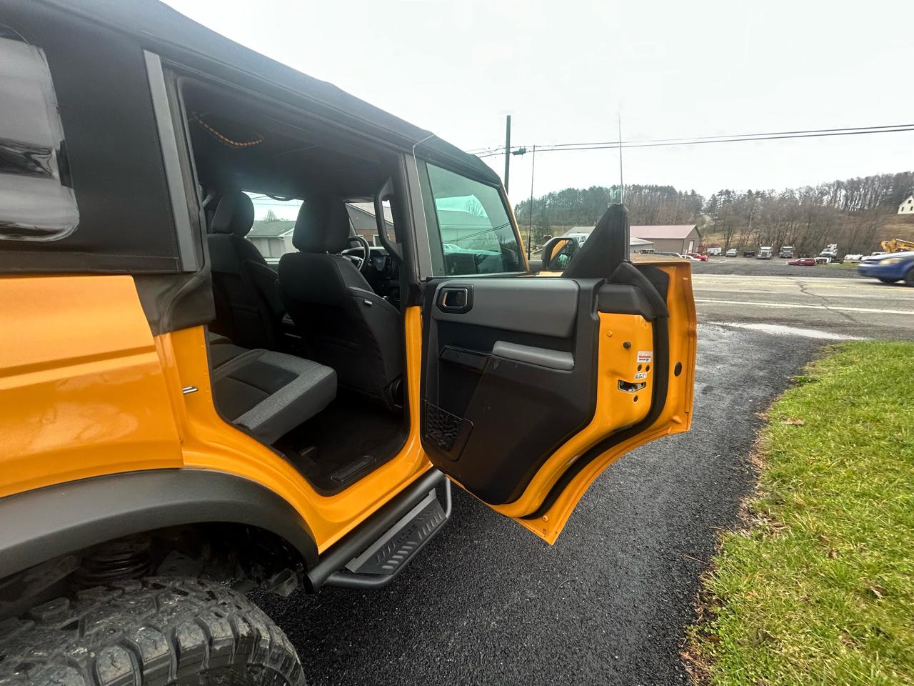 Ford Bronco Base 4 Door 4x4 2022