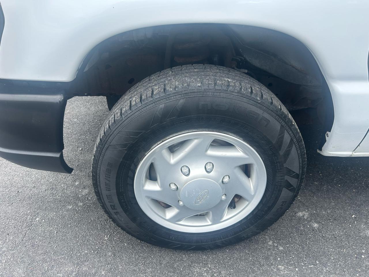 Ford Econoline Cargo Van E-150 Recreational 2014