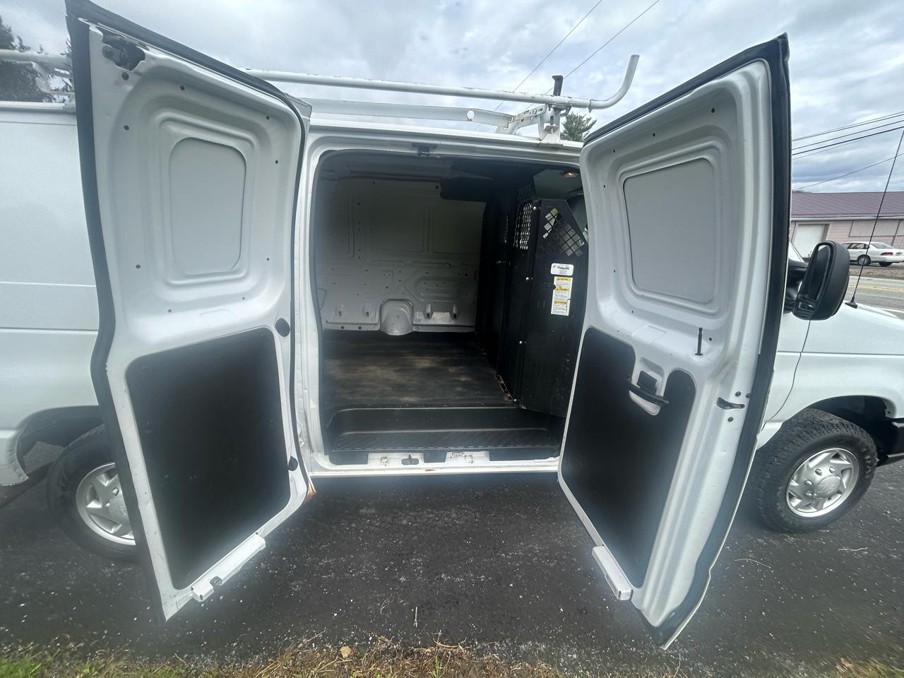 Ford Econoline Cargo Van E-150 Recreational 2014
