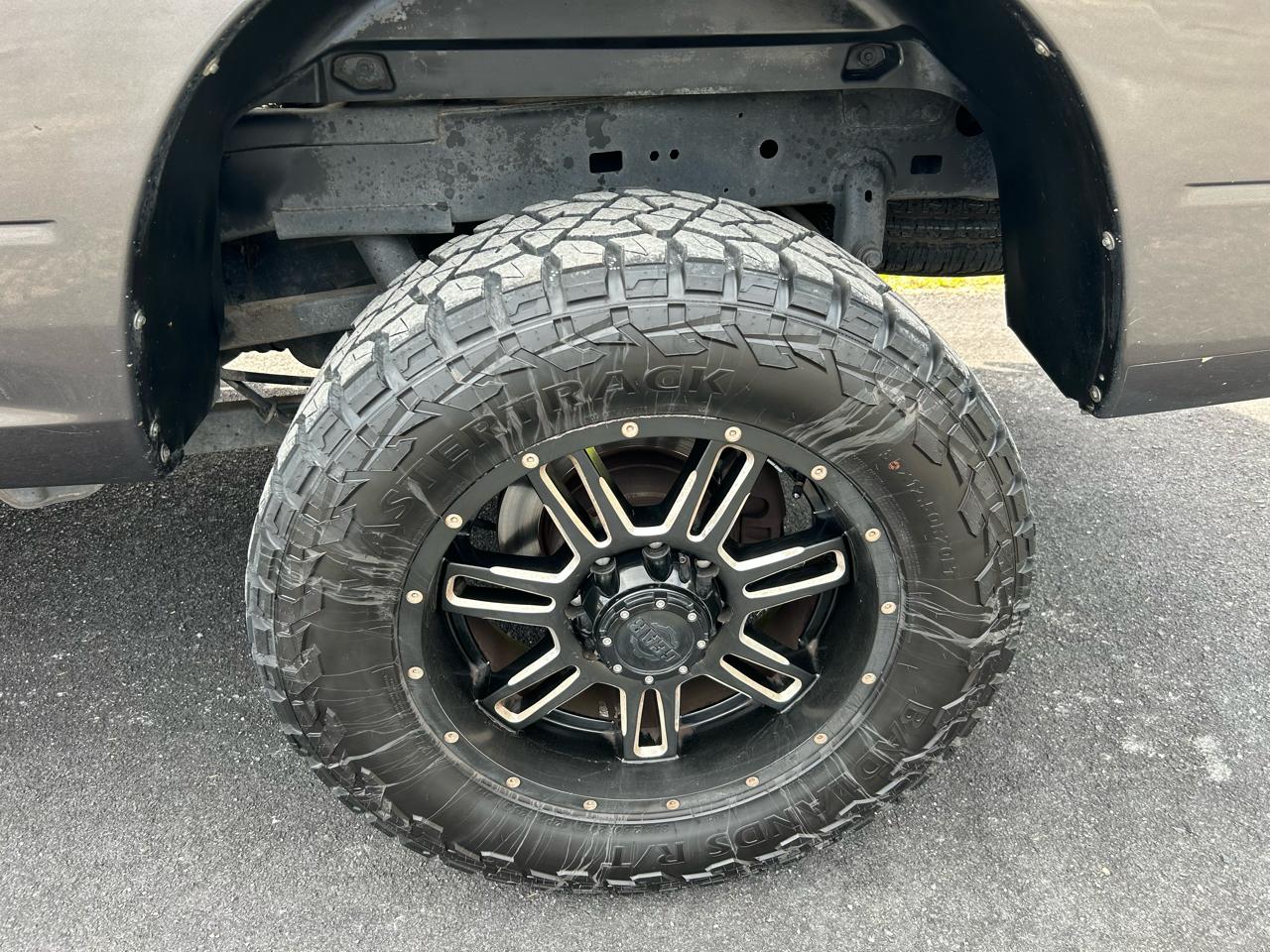 RAM 2500 Big Horn 4x4 Mega Cab 6'4" Box 2018