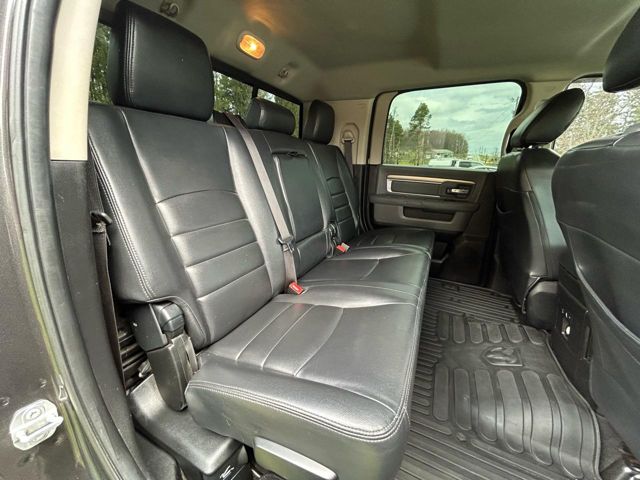 RAM 2500 Big Horn 4x4 Mega Cab 6'4" Box 2018