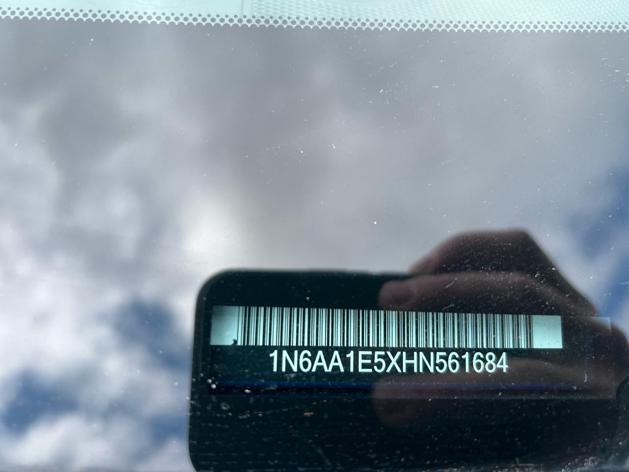 Nissan Titan 4x4 Crew Cab PRO-4X 2017