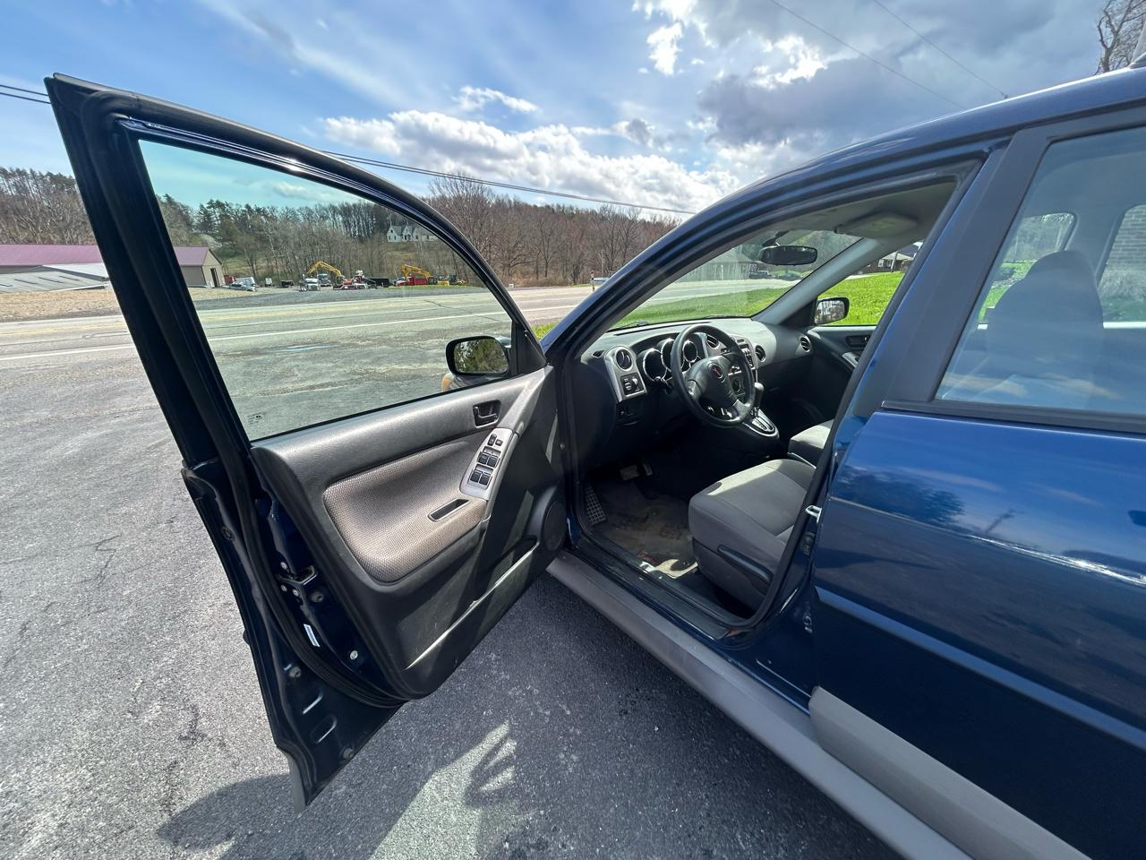 Pontiac Vibe 4dr HB 2007