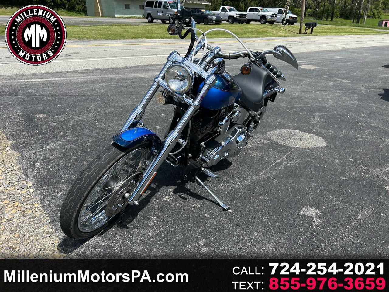 Harley-Davidson Deuce  2004
