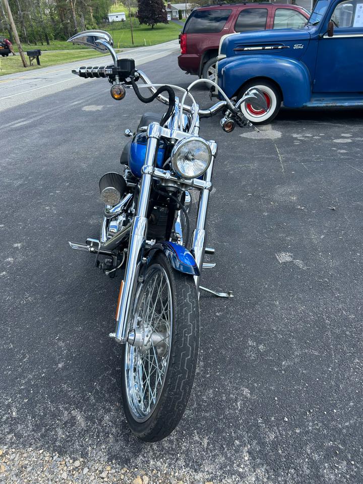 Harley-Davidson Deuce  2004