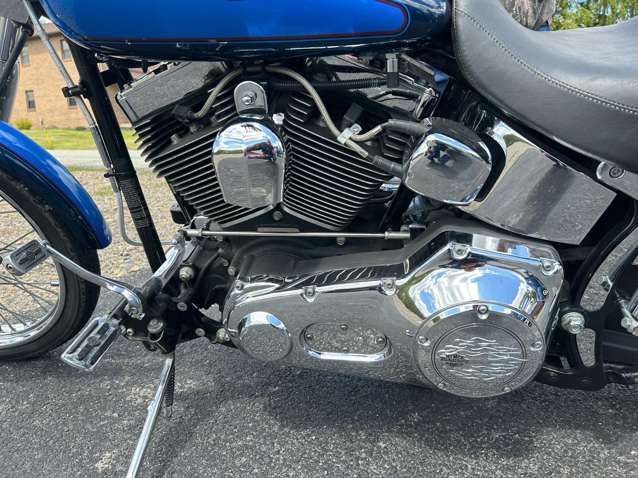 Harley-Davidson Deuce  2004