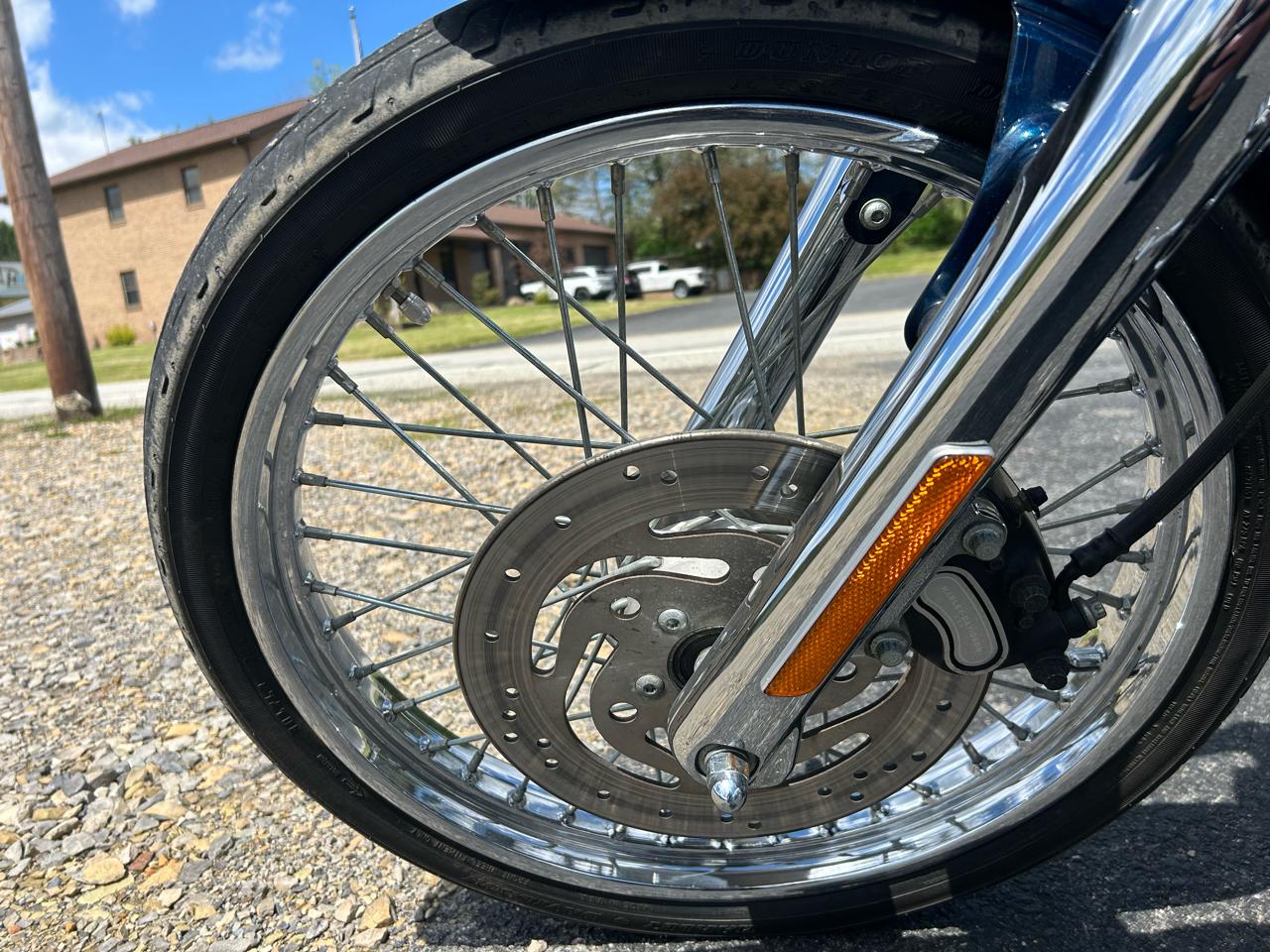 Harley-Davidson Deuce  2004