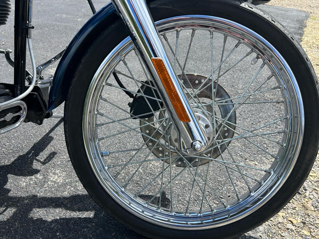Harley-Davidson Deuce  2004