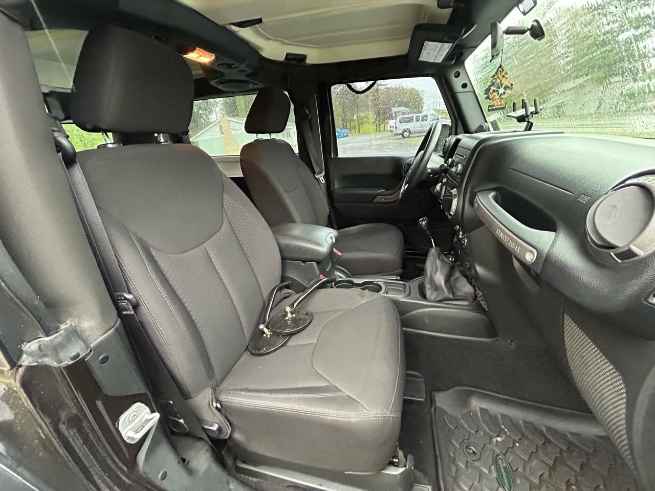 Jeep Wrangler 4WD 2dr Sport 2013