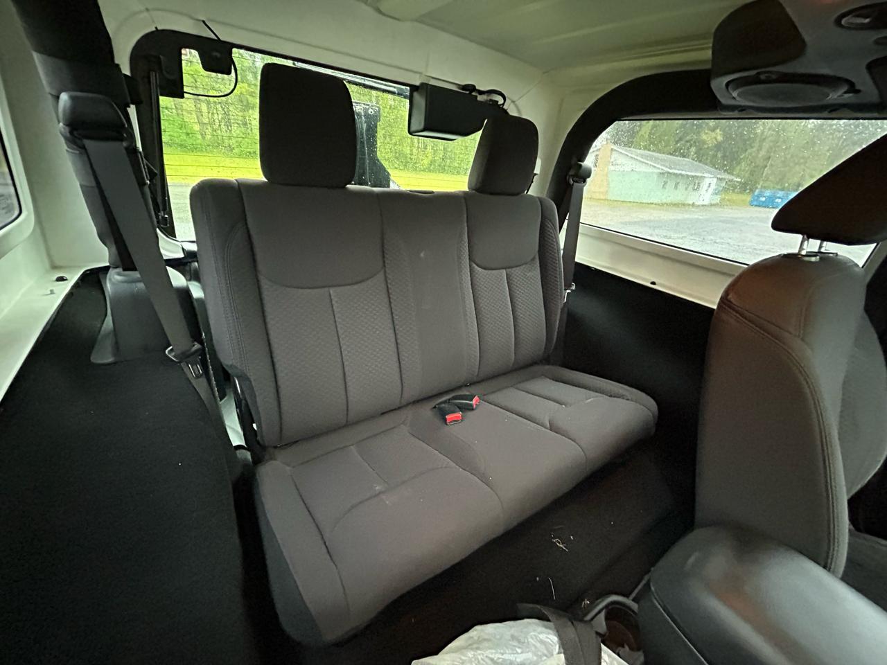 Jeep Wrangler 4WD 2dr Sport 2013