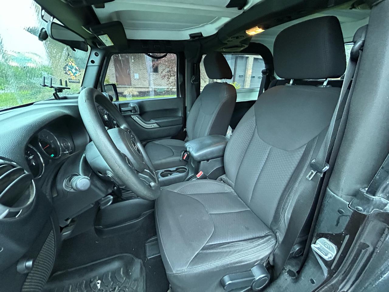 Jeep Wrangler 4WD 2dr Sport 2013