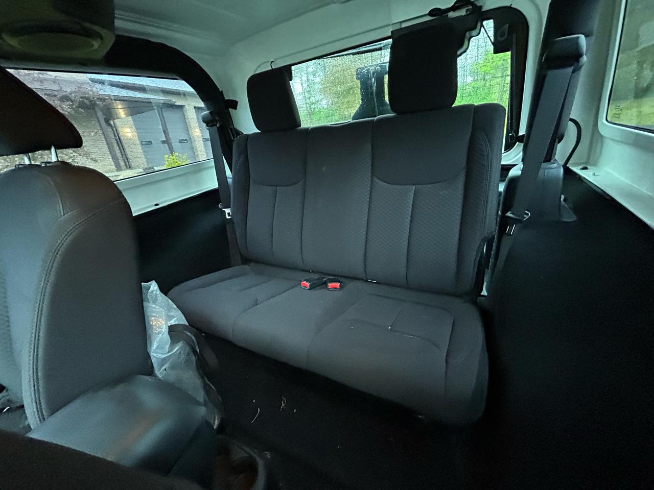 Jeep Wrangler 4WD 2dr Sport 2013