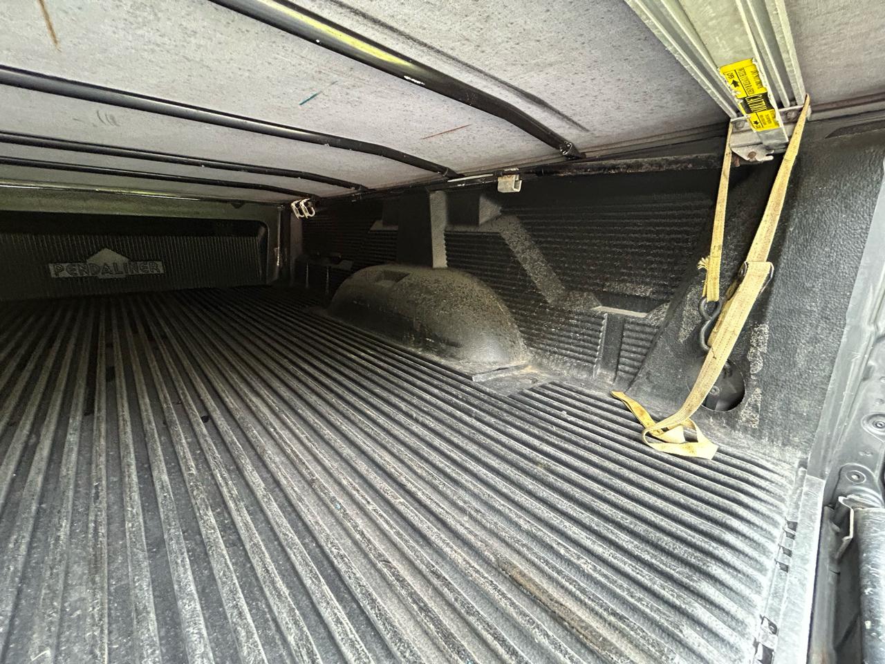 Dodge Ram 1500 2dr Reg Cab 120.5" WB SLT 2003