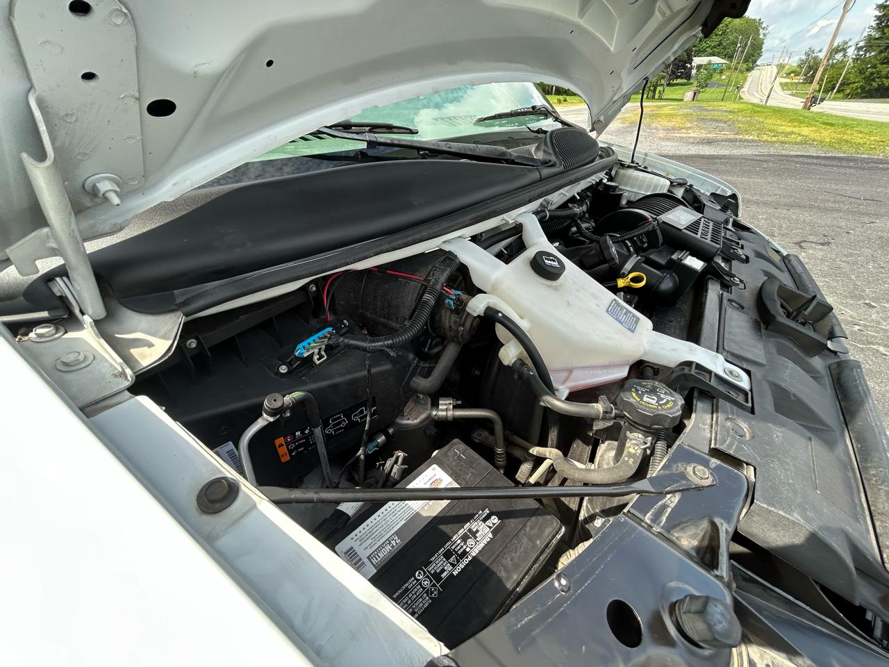 Chevrolet Express Cargo Van RWD 2500 135" 2018